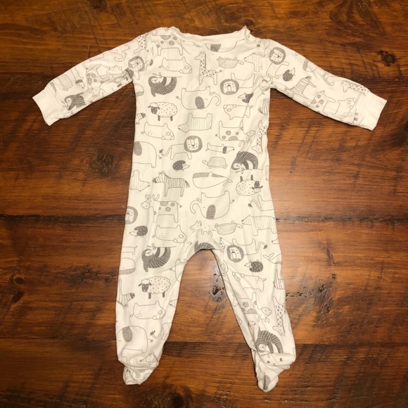 Carter's Unisex-Baby Neutral Sleep and Play Footed One-Piece - Picture 2 of 5